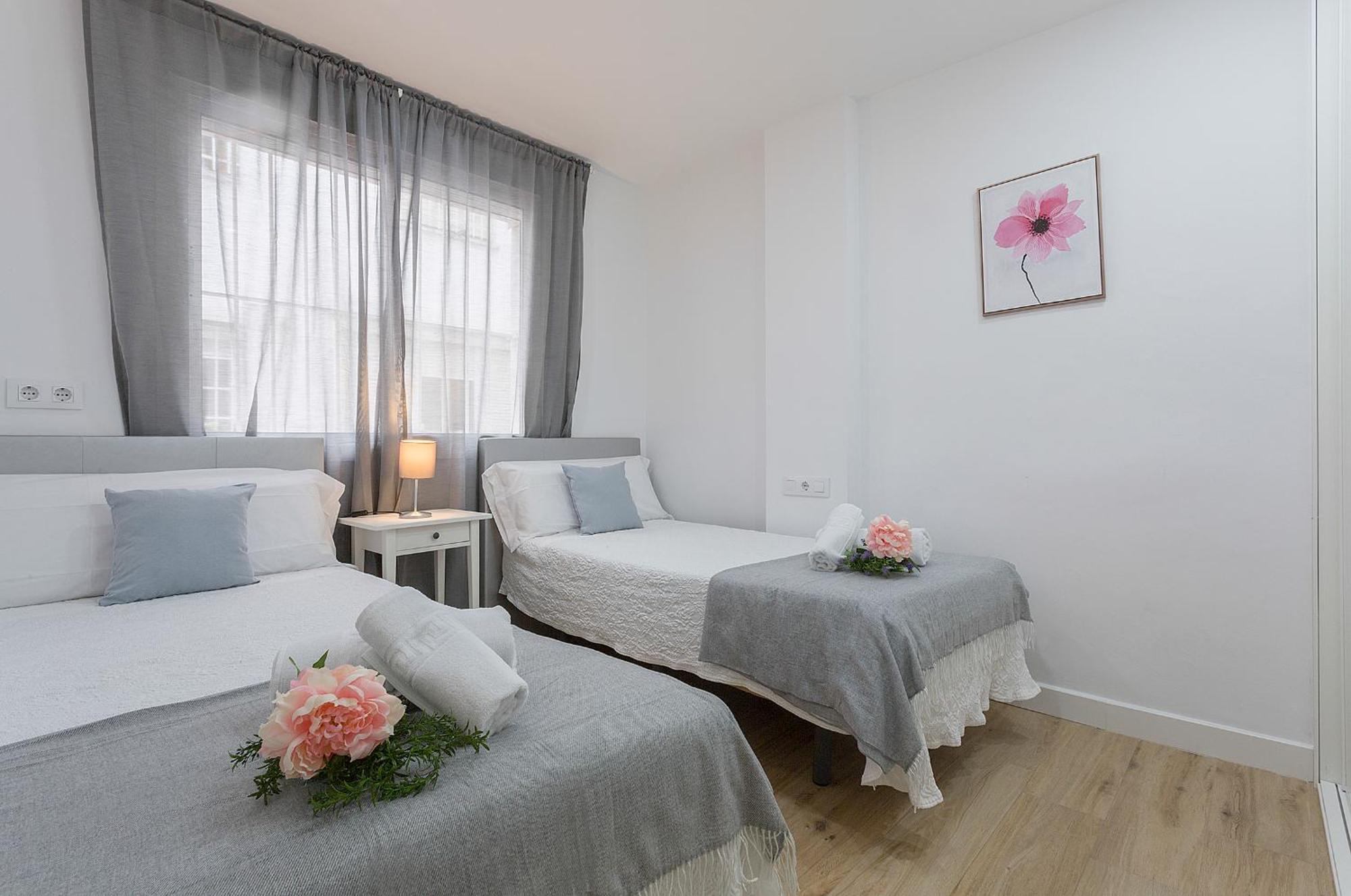 Centro Virgen Guia 3 Rooms Севілья Екстер'єр фото